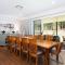 Frog Hill 8 bedroom luxe rural retreat near town