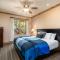 Luxurious Modern Condo! - SM #207
