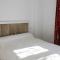 SAB 1 Cozy Modern Apartment Fier