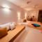Sunset Deluxe Villa and Studios