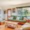 Captain Cook ‘Anji’s Beach House’ w/Lanai & Views! - Hookena