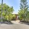 Captain Cook ‘Anji’s Beach House’ w/Lanai & Views! - Hookena