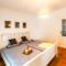 Quiet apartment in new city center, NIVY