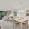 Enit Unit -Close to Elevator and Pool Views - Naples