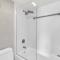Enit Unit -Close to Elevator and Pool Views - Naples