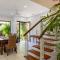 Savannah Villa Elua