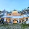 Bianco House Resort
