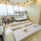 16G Walking distance to Ayala and IT Park with WIFI - Cebu City