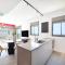 Glam 4BR Overlooking Banana Beach by HolyGuest - 特拉维夫