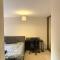 Spacious 1BD Orpington Flat, 20 min to Central LDN - Orpington