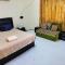 Private Guest Room in Kuwaitat
