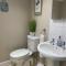 Wayside , 3 bed , 2 bath charming house close to Lincoln