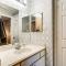 Lake Conroe Condo with Pool Access and Balcony! - Монтгомери