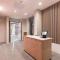 The Rose402: Modern City Aprt with Mountain Views - Kapské Město