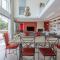 Nice Home In Les Adrets-De-Lestérel - Лез-Адре-де-л'Естерель