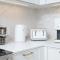 Back-Bay 2BR Penthouse w Roof top and GYM - 波士顿