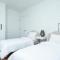 Back-Bay 2BR Penthouse w Roof top and GYM - 波士顿