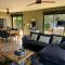 La Villa de l Observatoire jacuzzi vue mer - 东维尔莱班