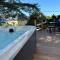 La Villa de l Observatoire jacuzzi vue mer - 东维尔莱班