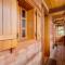 Awesome Home In Jastrebarsko - Jastrebarsko