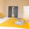 Cosy 1 Bed Apartment in Centre of St Albans - FREE Parking - 5 min walk to St Albans city centre & Railway station - Big Savings on Longer Stays!!
