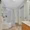 Lake Front Home with Pool and Stunning Views - Annandale