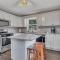 Lake Front Home with Pool and Stunning Views - Annandale