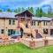 Family Paradise with Indoor Pool - وودلاند بارك