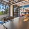 Family Paradise with Indoor Pool - وودلاند بارك