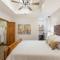 Family Paradise with Indoor Pool - وودلاند بارك