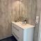 Seaview and private roof top terrace with jacuzzi in Lofoten - 斯沃尔韦尔