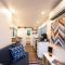 The Bluebonnet-Tiny Container Home Country Setting 12 min to Downtown - Bellmead