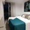 Strada Suites: Piso alto, Wifi, A/A