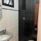 Apartamento na Enseada com vista para o mar - 300 m da praia - غوارويا