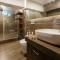 StayVista's Casa Ember - Relax with a Pool Table, Gazebo, and Inviting Swimming Pool - لونافالا