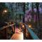 The Mouses House Rainforest Retreat