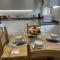 Hatfield Haven - Modern 2-Bed Retreat near Uni, Business Park & City Center, FREE Parking, Big savings on Longer Stays