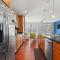 Convenience at a Great Value 4-BR DC Homestay - Waszyngton