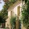 40m2 suite in 18th-century Provencal farmhouse - Althen-des-Paluds