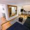Modern 1 Bedroom Apartment in Kensington