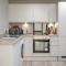 Liverpool City Apartment with Parking & EV - 利物浦