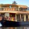 Venezia Houseboats