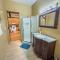 Peach Street Inn by WanderLodges - ميدفورد