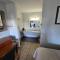 Best Price Motel & Suites