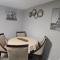 3 bedroom w indoor pool hotub