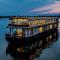 Victoria Houseboats