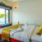 Victoria Houseboats