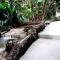 The Cascade - Mae Taeng Waterfall Bungalows - Mē Tamān