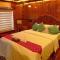 Private Houseboat