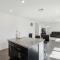 Spacious 3BR Home with Charming Backyard home - فولسوم